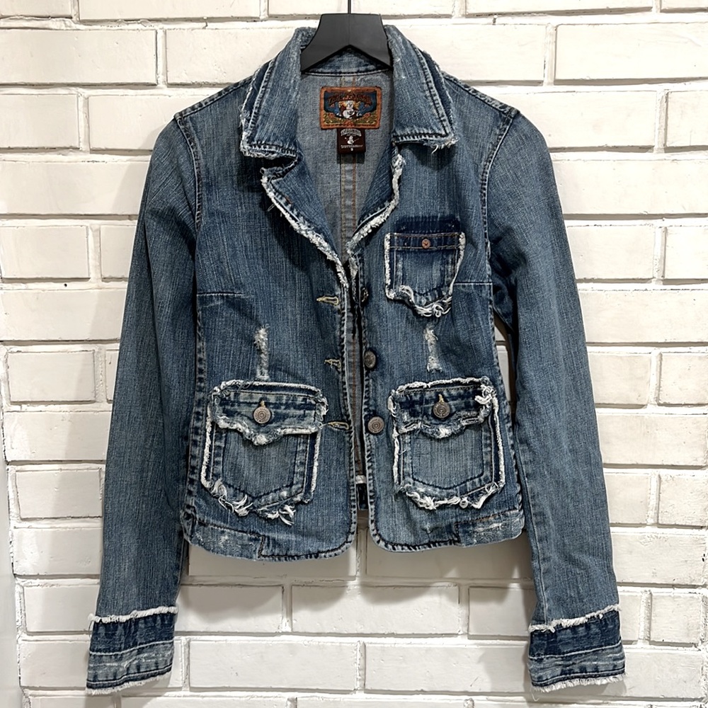 True Religion Distressed Blue Jean Jacket Raw Hem Collar, Pockets, & Cuffs Small - Picture 12 of 12